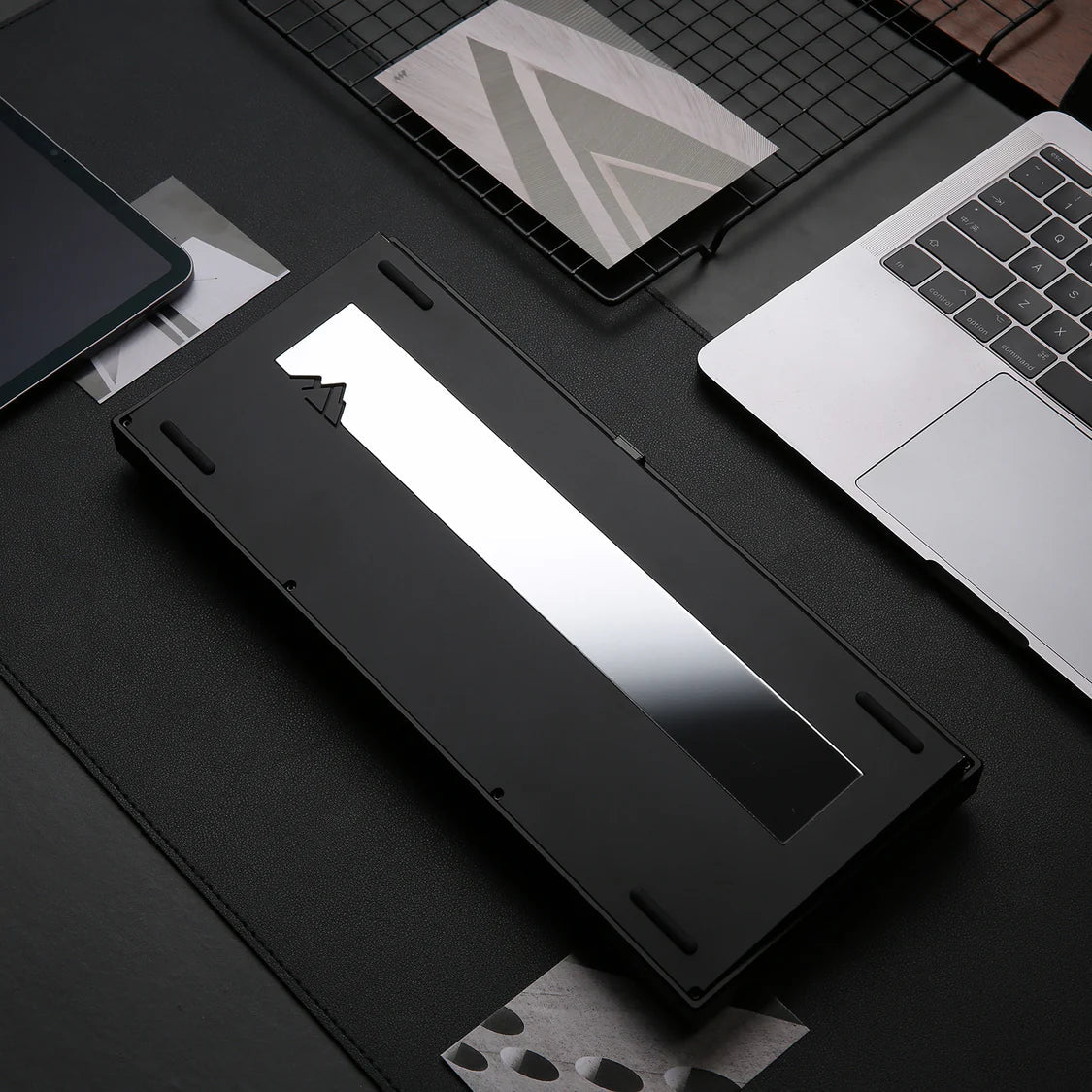 [PRE - ORDER] YUNZII AL80 QMK/VIA Aluminum Mechanical Keyboard - with Display - CLS Tech