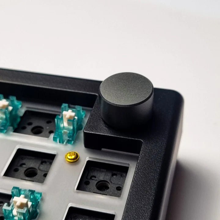 [PRE-ORDER] GMK67 Mechanical Keyboard Kit - CLS Tech | ZUOYA