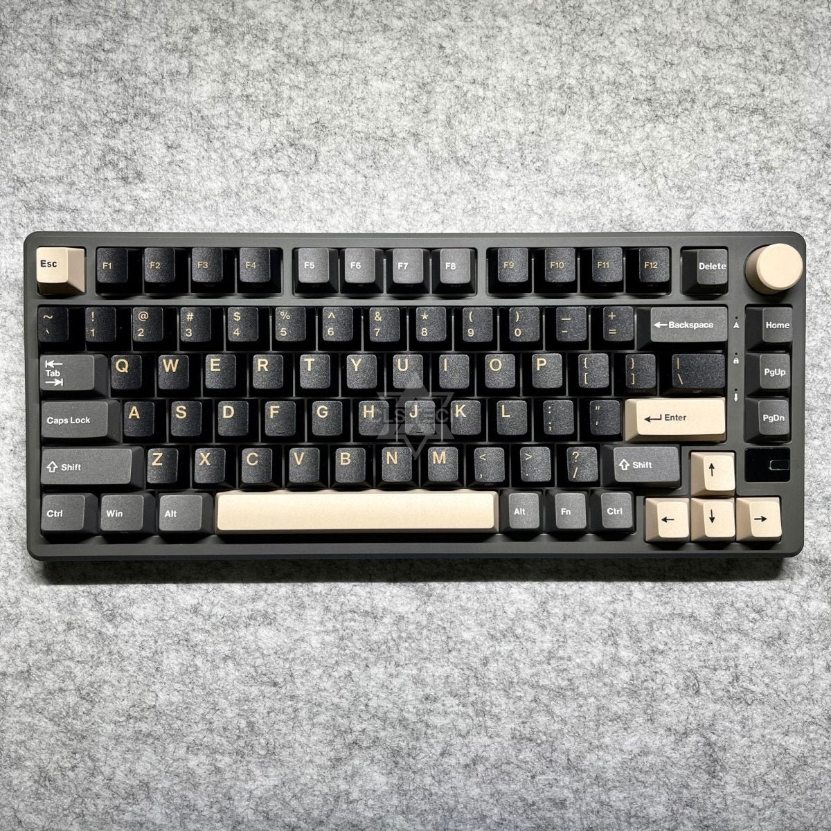 Royal Kludge RK M75 Mechanical Keyboard - CLS Tech | Royal Kludge